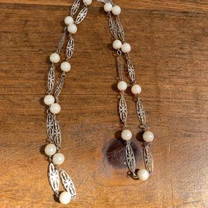 Genuine pearl and silver necklace - vintage